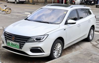 2018 Roewe Ei5 3/4 front-left view