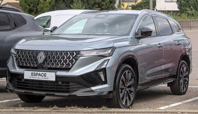 2025 Renault Espace VI (Phase II, 2025)