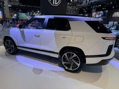 SUV side profile with sharp lines and alloy wheels