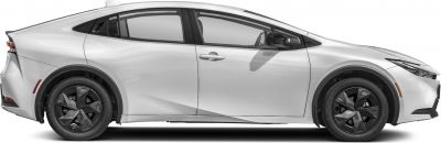 Side profile with aerodynamic shape and distinctive 5-spoke alloy wheels