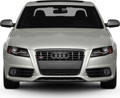 Front view with distinctive grille, LED headlights, and fog lights