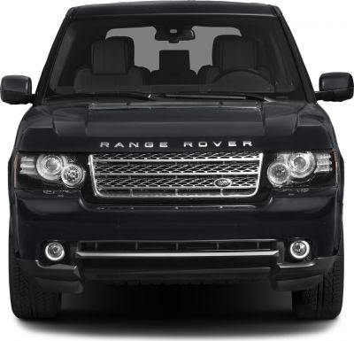 Distinctive front grille and dual round headlights with fog lamps