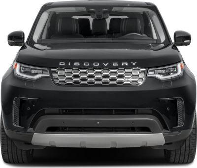 Front view with distinctive grille and LED headlights