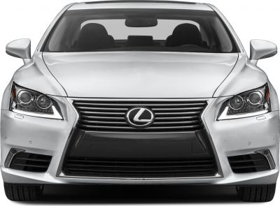 Front view with spindle grille and dual projector headlights