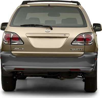 Rear view with tailgate, tail lights, rear wiper, and roof rack.