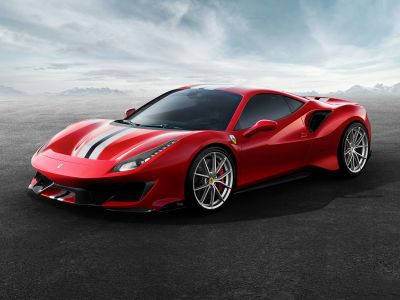 2018 Ferrari 488 Pista 3/4 front-left view