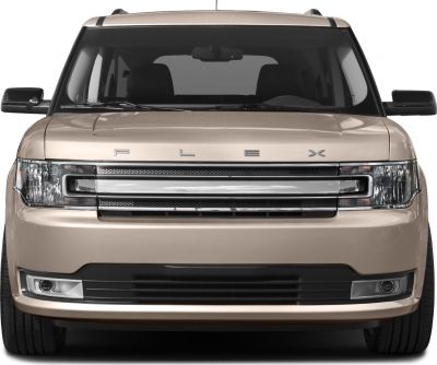 Distinctive front grille and headlights with integrated fog lights
