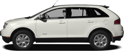 Side profile of an SUV with chrome alloy wheels