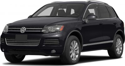 2010 Volkswagen Touareg II (7P) 3/4 front-left view