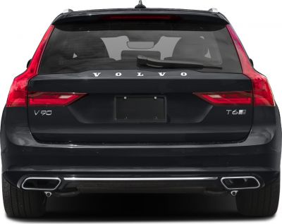 Rear view with dual exhausts and vertical tail lights