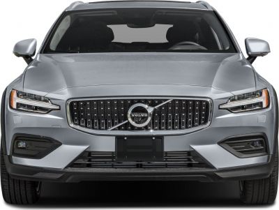 Front view with distinctive grille and LED headlights