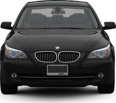 Front view with kidney grille and dual round headlights