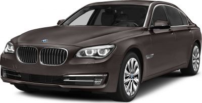 Front view with LED headlights and kidney grille
