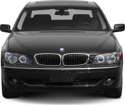 BMW 7 Series front grille and headlights close-up