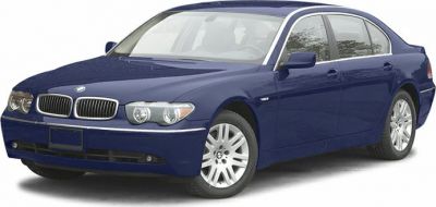 Front side view with kidney grille and multi-spoke alloy wheels